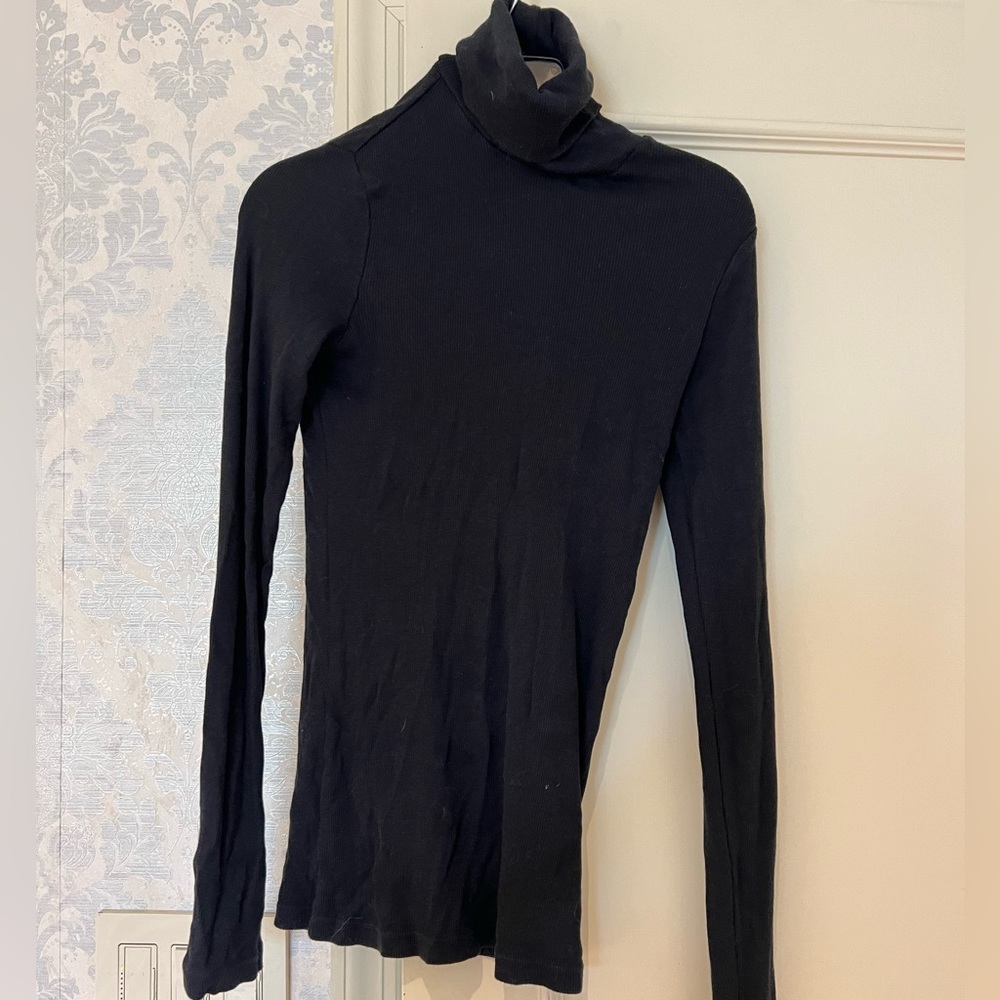 Ribbed Black Turtleneck